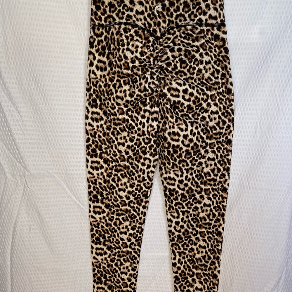 Leopard Brilliant Scrunchy What Hi-Rise 7/8 24”